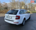 Белый Шкода Октавия, объемом двигателя 1.6 л и пробегом 280 тыс. км за 9500 $, фото 4 на Automoto.ua