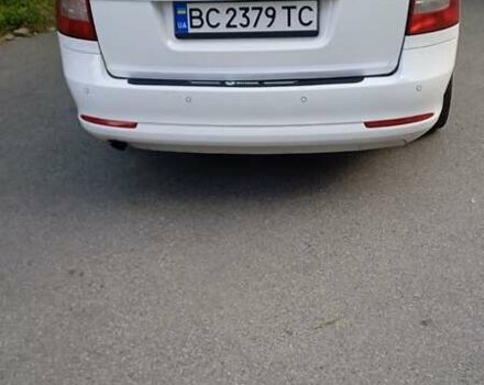 Білий Шкода Октавія, об'ємом двигуна 1.6 л та пробігом 295 тис. км за 7777 $, фото 5 на Automoto.ua