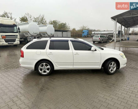 Белый Шкода Октавия, объемом двигателя 1.97 л и пробегом 236 тыс. км за 8999 $, фото 6 на Automoto.ua