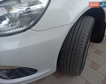 Белый Шкода Октавия, объемом двигателя 1.8 л и пробегом 125 тыс. км за 9900 $, фото 12 на Automoto.ua