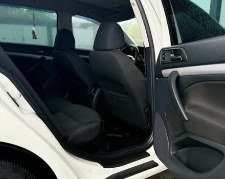 Белый Шкода Октавия, объемом двигателя 1.97 л и пробегом 236 тыс. км за 8999 $, фото 11 на Automoto.ua