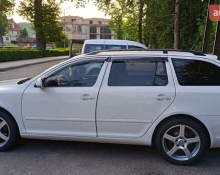 Білий Шкода Октавія, об'ємом двигуна 1.6 л та пробігом 295 тис. км за 7777 $, фото 3 на Automoto.ua