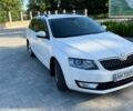 Белый Шкода Октавия, объемом двигателя 1.6 л и пробегом 341 тыс. км за 9600 $, фото 1 на Automoto.ua
