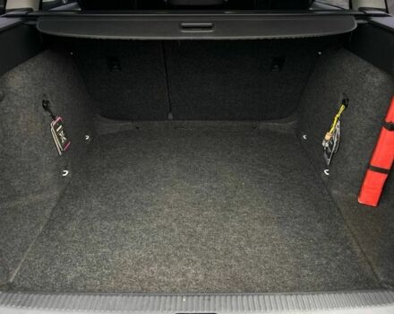 Білий Шкода Октавія, об'ємом двигуна 1.6 л та пробігом 274 тис. км за 8700 $, фото 18 на Automoto.ua