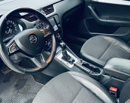 Білий Шкода Октавія, об'ємом двигуна 1.97 л та пробігом 317 тис. км за 11500 $, фото 6 на Automoto.ua