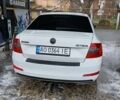 Белый Шкода Октавия, объемом двигателя 1.6 л и пробегом 230 тыс. км за 9500 $, фото 3 на Automoto.ua