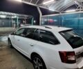 Білий Шкода Октавія, об'ємом двигуна 1.6 л та пробігом 231 тис. км за 10500 $, фото 3 на Automoto.ua