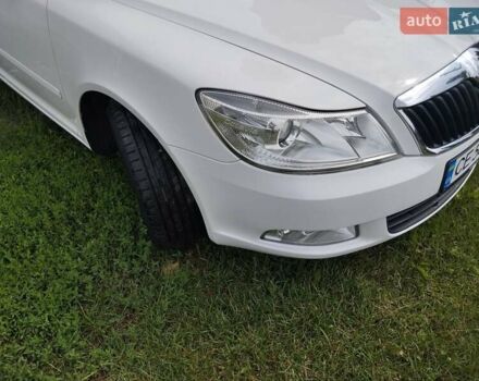 Белый Шкода Октавия, объемом двигателя 1.6 л и пробегом 282 тыс. км за 10450 $, фото 9 на Automoto.ua