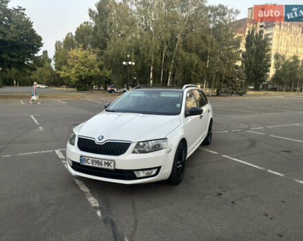 Белый Шкода Октавия, объемом двигателя 1.6 л и пробегом 295 тыс. км за 9990 $, фото 4 на Automoto.ua