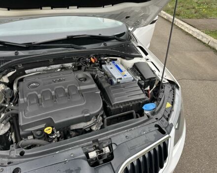 Білий Шкода Октавія, об'ємом двигуна 1.6 л та пробігом 270 тис. км за 8700 $, фото 10 на Automoto.ua