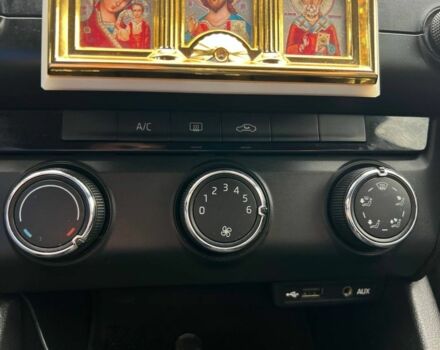 Білий Шкода Октавія, об'ємом двигуна 1.6 л та пробігом 274 тис. км за 8700 $, фото 12 на Automoto.ua