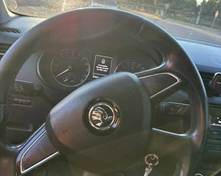 Білий Шкода Октавія, об'ємом двигуна 1.6 л та пробігом 384 тис. км за 8800 $, фото 9 на Automoto.ua