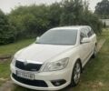 Белый Шкода Октавия, объемом двигателя 2 л и пробегом 290 тыс. км за 9300 $, фото 1 на Automoto.ua