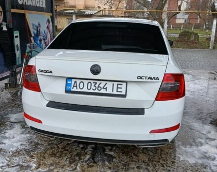 Белый Шкода Октавия, объемом двигателя 1.6 л и пробегом 230 тыс. км за 9500 $, фото 1 на Automoto.ua