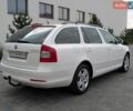 Белый Шкода Октавия, объемом двигателя 2 л и пробегом 240 тыс. км за 8250 $, фото 9 на Automoto.ua