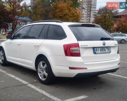 Белый Шкода Октавия, объемом двигателя 1.6 л и пробегом 315 тыс. км за 10200 $, фото 5 на Automoto.ua