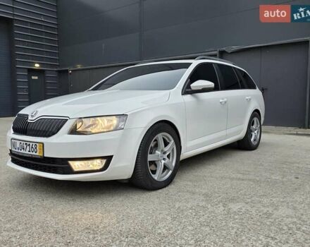 Белый Шкода Октавия, объемом двигателя 1.2 л и пробегом 170 тыс. км за 7200 $, фото 12 на Automoto.ua