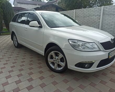 Белый Шкода Октавия, объемом двигателя 1.8 л и пробегом 125 тыс. км за 9600 $, фото 8 на Automoto.ua