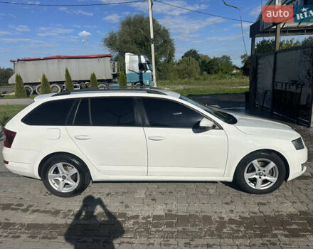 Білий Шкода Октавія, об'ємом двигуна 1.6 л та пробігом 260 тис. км за 9500 $, фото 1 на Automoto.ua