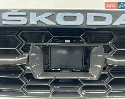 Білий Шкода Октавія, об'ємом двигуна 1.6 л та пробігом 225 тис. км за 8799 $, фото 14 на Automoto.ua