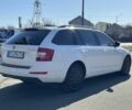 Белый Шкода Октавия, объемом двигателя 1.6 л и пробегом 300 тыс. км за 9999 $, фото 3 на Automoto.ua