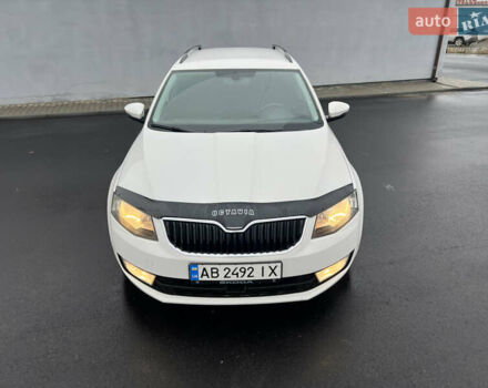 Білий Шкода Октавія, об'ємом двигуна 1.6 л та пробігом 225 тис. км за 8799 $, фото 13 на Automoto.ua