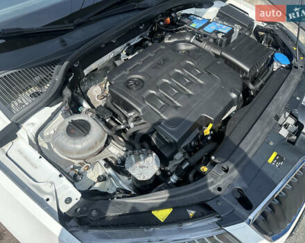 Белый Шкода Октавия, объемом двигателя 1.97 л и пробегом 345 тыс. км за 11000 $, фото 6 на Automoto.ua