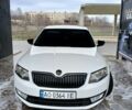 Белый Шкода Октавия, объемом двигателя 1.6 л и пробегом 230 тыс. км за 9500 $, фото 1 на Automoto.ua