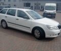 Белый Шкода Октавия, объемом двигателя 1.39 л и пробегом 172 тыс. км за 7500 $, фото 4 на Automoto.ua