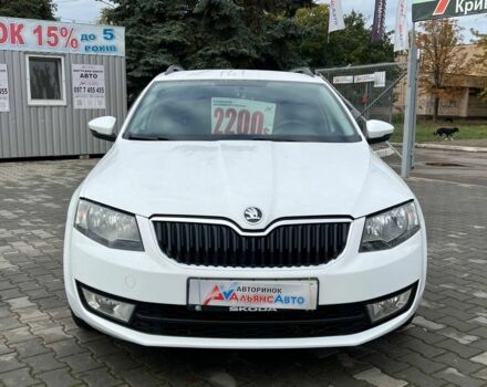 Білий Шкода Октавія, об'ємом двигуна 1.6 л та пробігом 274 тис. км за 8700 $, фото 1 на Automoto.ua