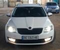 Белый Шкода Октавия, объемом двигателя 2 л и пробегом 242 тыс. км за 12300 $, фото 1 на Automoto.ua