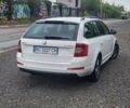 Белый Шкода Октавия, объемом двигателя 1.6 л и пробегом 277 тыс. км за 8990 $, фото 7 на Automoto.ua
