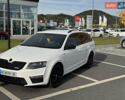 Белый Шкода Октавия, объемом двигателя 2 л и пробегом 320 тыс. км за 12500 $, фото 11 на Automoto.ua