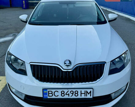 Белый Шкода Октавия, объемом двигателя 1.6 л и пробегом 297 тыс. км за 9100 $, фото 4 на Automoto.ua