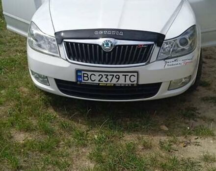 Білий Шкода Октавія, об'ємом двигуна 1.6 л та пробігом 295 тис. км за 7777 $, фото 23 на Automoto.ua