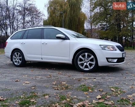Белый Шкода Октавия, объемом двигателя 1.6 л и пробегом 276 тыс. км за 10500 $, фото 3 на Automoto.ua