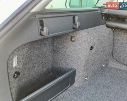 Белый Шкода Октавия, объемом двигателя 1.6 л и пробегом 276 тыс. км за 10500 $, фото 11 на Automoto.ua