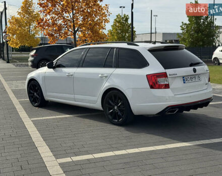 Белый Шкода Октавия, объемом двигателя 2 л и пробегом 320 тыс. км за 12500 $, фото 1 на Automoto.ua