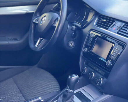 Белый Шкода Октавия, объемом двигателя 1.97 л и пробегом 330 тыс. км за 10650 $, фото 32 на Automoto.ua