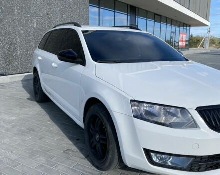 Шкода Октавія 2013 у Ужгороді на Automoto.ua Білий Шкода Октавія, об'ємом двигуна 1.6 л та пробігом 360 тис. км за 8600 $, фото 2 на Automoto.ua