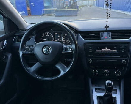 Белый Шкода Октавия, объемом двигателя 1.6 л и пробегом 297 тыс. км за 9100 $, фото 50 на Automoto.ua