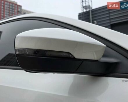 Белый Шкода Октавия, объемом двигателя 1.2 л и пробегом 170 тыс. км за 7200 $, фото 35 на Automoto.ua