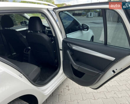 Белый Шкода Октавия, объемом двигателя 1.6 л и пробегом 261 тыс. км за 10400 $, фото 14 на Automoto.ua