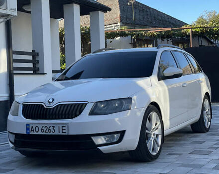 Белый Шкода Октавия, объемом двигателя 1.97 л и пробегом 330 тыс. км за 10650 $, фото 1 на Automoto.ua