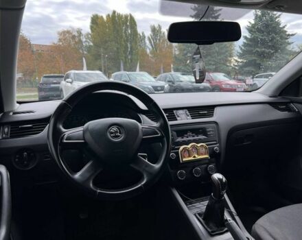 Білий Шкода Октавія, об'ємом двигуна 1.6 л та пробігом 274 тис. км за 8700 $, фото 14 на Automoto.ua