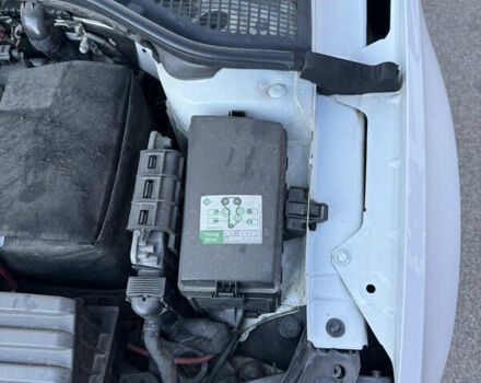 Белый Шкода Октавия, объемом двигателя 1.6 л и пробегом 297 тыс. км за 9100 $, фото 39 на Automoto.ua