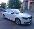 Белый Шкода Октавия, объемом двигателя 1.6 л и пробегом 187 тыс. км за 11300 $, фото 1 на Automoto.ua