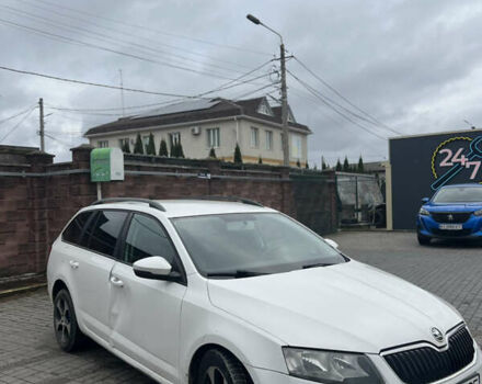 Белый Шкода Октавия, объемом двигателя 1.97 л и пробегом 308 тыс. км за 8200 $, фото 6 на Automoto.ua