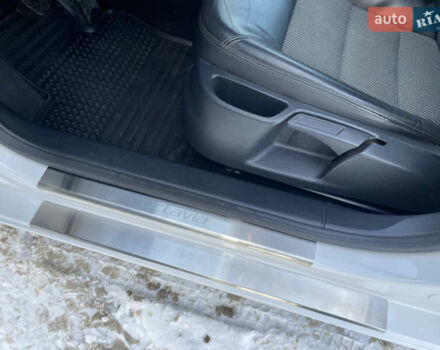 Белый Шкода Октавия, объемом двигателя 2 л и пробегом 218 тыс. км за 11950 $, фото 19 на Automoto.ua