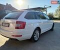 Білий Шкода Октавія, об'ємом двигуна 1.6 л та пробігом 327 тис. км за 9200 $, фото 6 на Automoto.ua